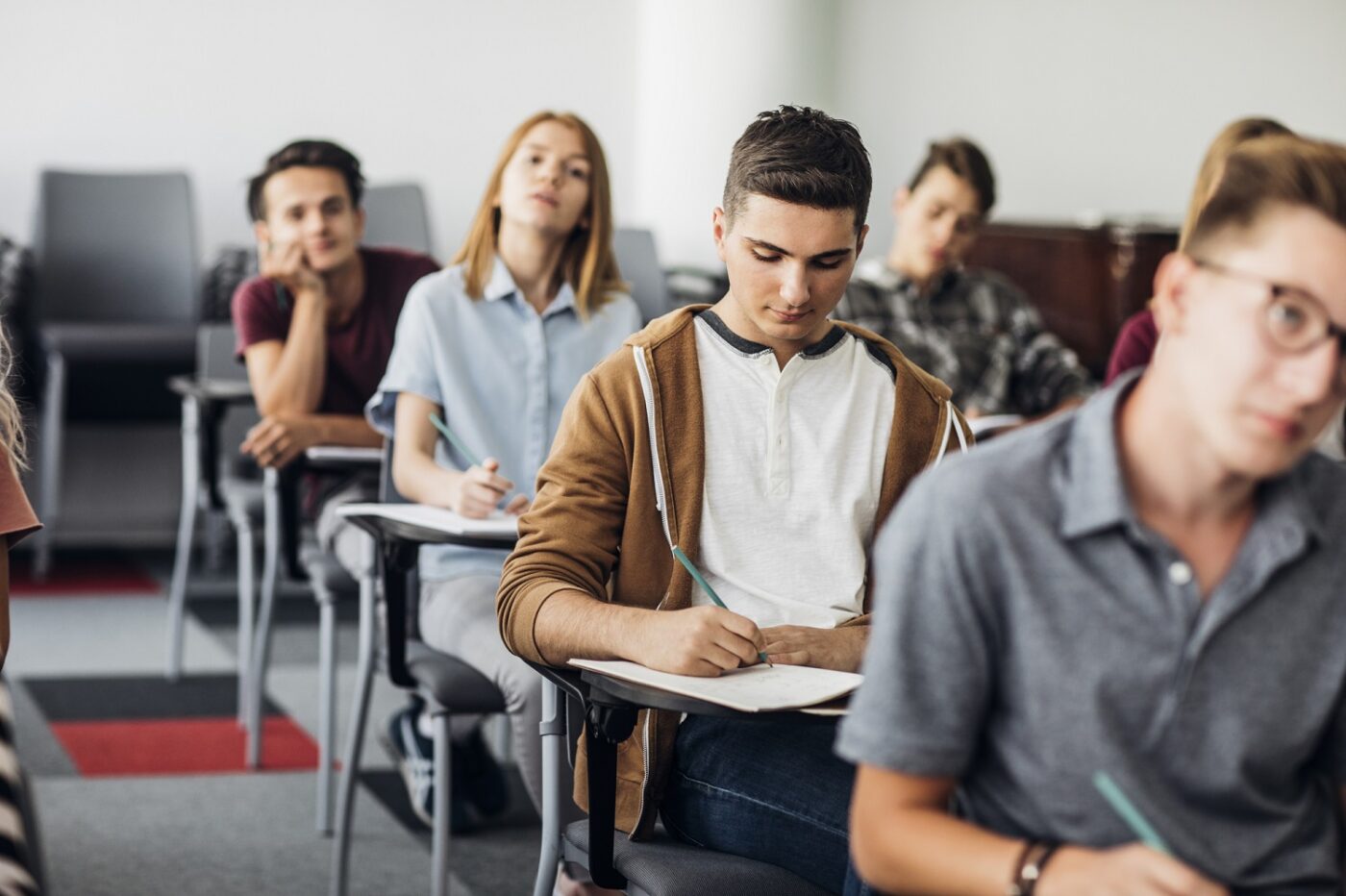 Exames Nacionais Favorecem Mais Os Rapazes Na Entrada No Ensino